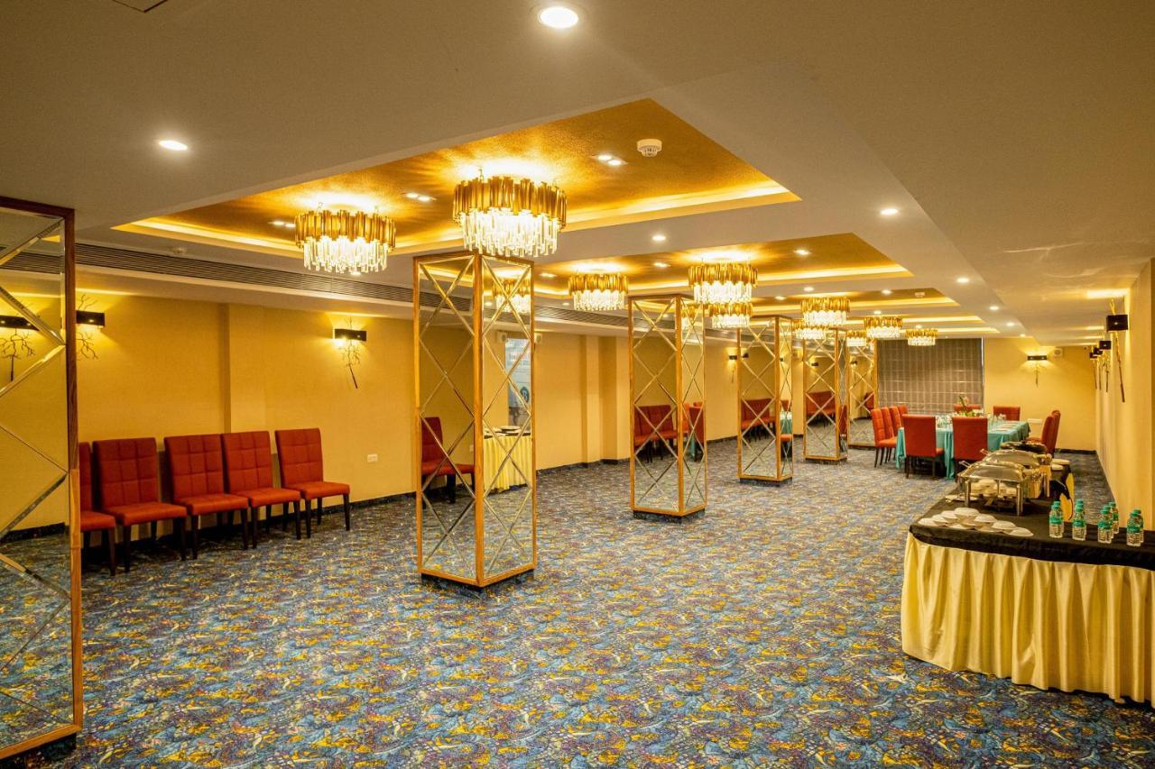 Hotel The Bastion à Bhopal Extérieur photo